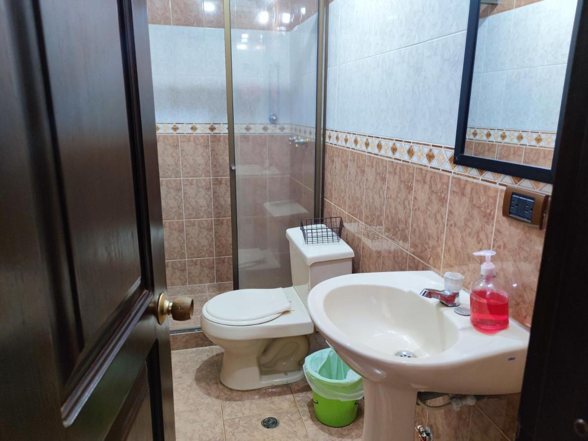 Hospedaje Casa Aurora Кали Экстерьер фото