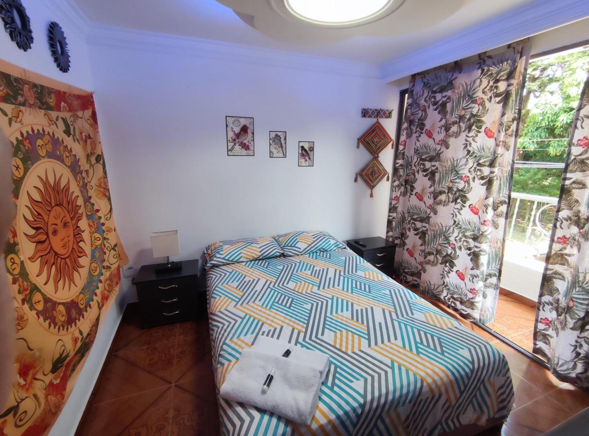 Hospedaje Casa Aurora Кали Экстерьер фото